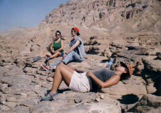 Pause/Rainbow Canyon